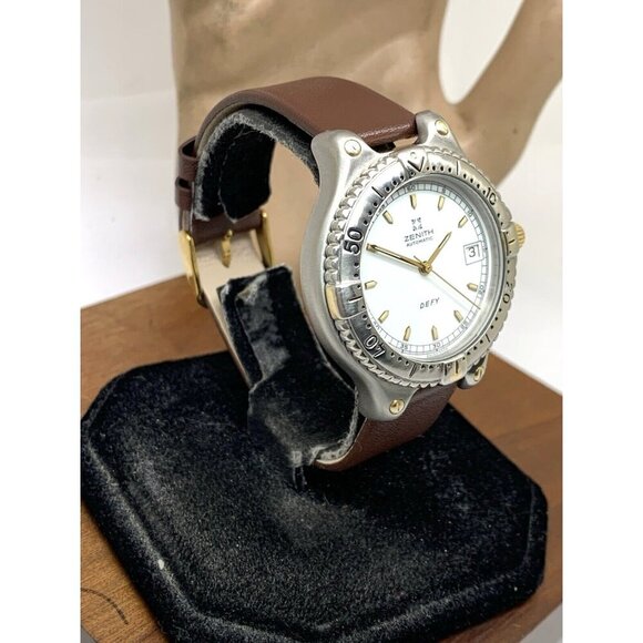 Zenith Defy Men's Watch Swiss Automatic White Dial Date Brown Leather Band 38mm - Picture 14 of 14